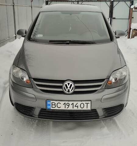 Сірий Фольксваген Golf Plus, об'ємом двигуна 1.6 л та пробігом 256 тис. км за 5600 $, фото 24 на Automoto.ua