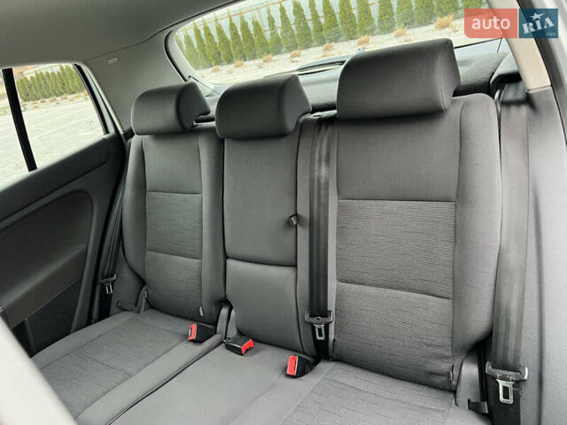 Серый Фольксваген Гольф Плюс, объемом двигателя 1.4 л и пробегом 251 тыс. км за 5150 $, фото 60 на Automoto.ua