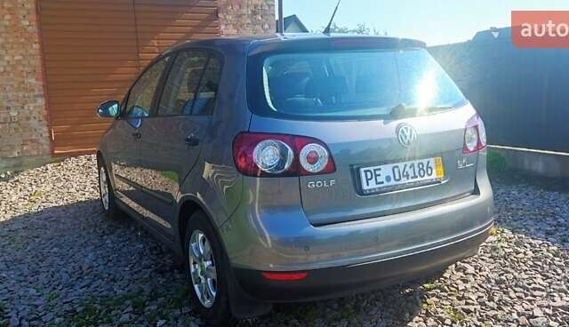Сірий Фольксваген Golf Plus, об'ємом двигуна 1.6 л та пробігом 207 тис. км за 5500 $, фото 5 на Automoto.ua