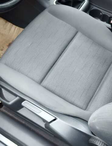 Серый Фольксваген Гольф Плюс, объемом двигателя 1.6 л и пробегом 204 тыс. км за 5800 $, фото 4 на Automoto.ua