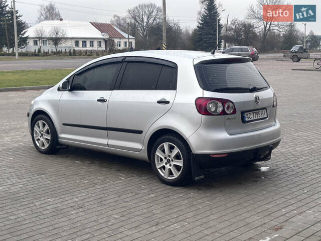 Сірий Фольксваген Golf Plus, об'ємом двигуна 1.39 л та пробігом 223 тис. км за 6000 $, фото 4 на Automoto.ua