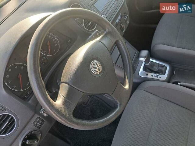 Сірий Фольксваген Golf Plus, об'ємом двигуна 1.6 л та пробігом 131 тис. км за 6850 $, фото 21 на Automoto.ua