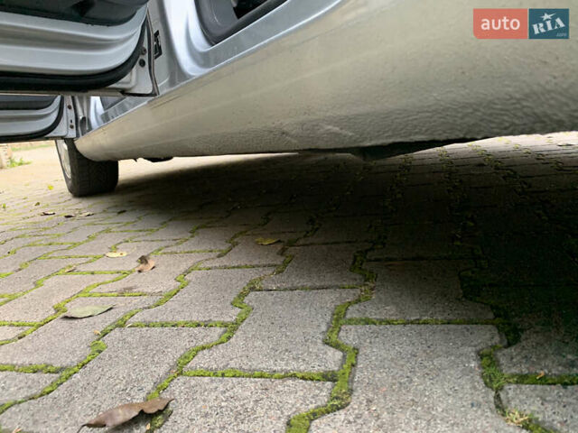 Серый Фольксваген Гольф Плюс, объемом двигателя 1.6 л и пробегом 200 тыс. км за 6850 $, фото 24 на Automoto.ua