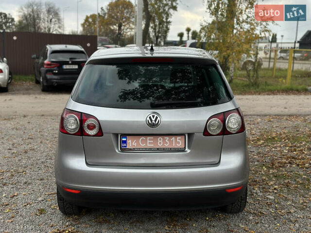 Серый Фольксваген Гольф Плюс, объемом двигателя 1.6 л и пробегом 211 тыс. км за 6600 $, фото 17 на Automoto.ua