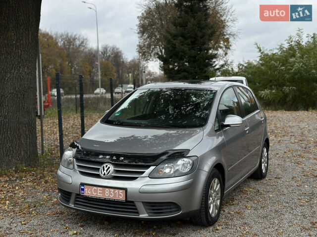 Серый Фольксваген Гольф Плюс, объемом двигателя 1.6 л и пробегом 211 тыс. км за 6600 $, фото 9 на Automoto.ua