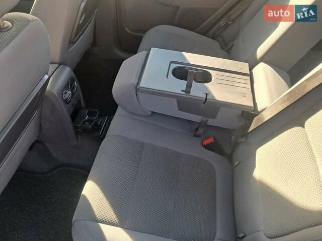 Серый Фольксваген Гольф Плюс, объемом двигателя 1.6 л и пробегом 131 тыс. км за 6599 $, фото 23 на Automoto.ua