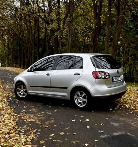Сірий Фольксваген Golf Plus, об'ємом двигуна 1.6 л та пробігом 211 тис. км за 6500 $, фото 9 на Automoto.ua