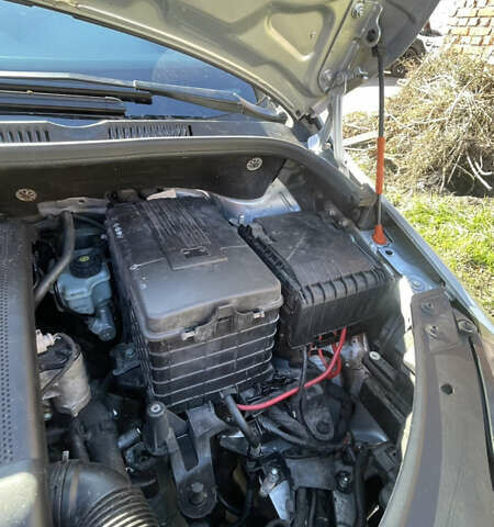 Сірий Фольксваген Golf Plus, об'ємом двигуна 1.6 л та пробігом 211 тис. км за 6500 $, фото 58 на Automoto.ua