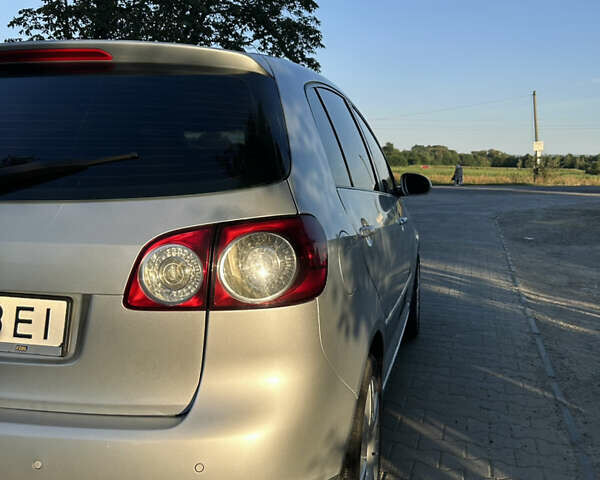 Сірий Фольксваген Golf Plus, об'ємом двигуна 1.9 л та пробігом 175 тис. км за 6300 $, фото 5 на Automoto.ua