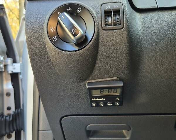 Серый Фольксваген Гольф Плюс, объемом двигателя 1.6 л и пробегом 215 тыс. км за 5500 $, фото 11 на Automoto.ua