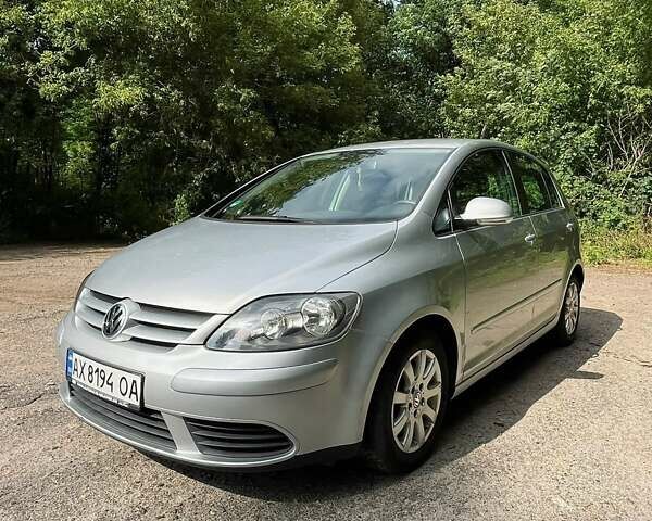 Сірий Фольксваген Golf Plus, об'ємом двигуна 1.6 л та пробігом 199 тис. км за 6500 $, фото 36 на Automoto.ua