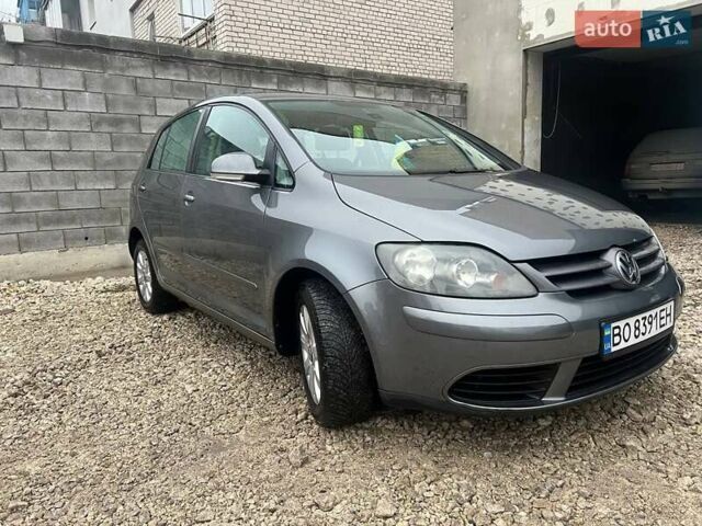 Сірий Фольксваген Golf Plus, об'ємом двигуна 1.6 л та пробігом 224 тис. км за 4400 $, фото 7 на Automoto.ua