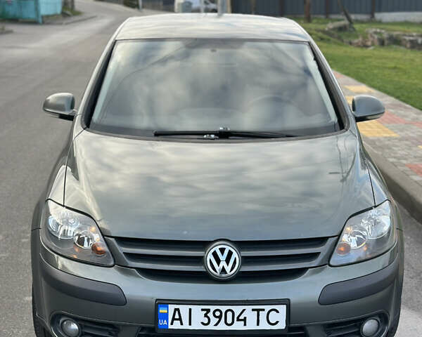 Серый Фольксваген Гольф Плюс, объемом двигателя 1.6 л и пробегом 194 тыс. км за 5950 $, фото 17 на Automoto.ua