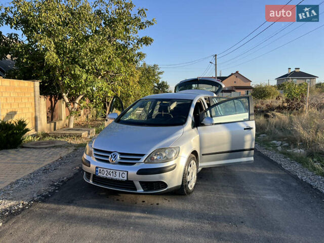 Сірий Фольксваген Golf Plus, об'ємом двигуна 1.6 л та пробігом 204 тис. км за 5399 $, фото 7 на Automoto.ua