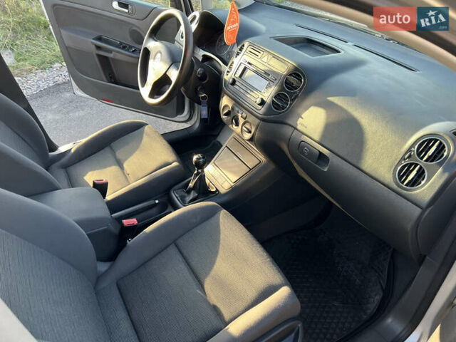 Сірий Фольксваген Golf Plus, об'ємом двигуна 1.6 л та пробігом 204 тис. км за 5199 $, фото 31 на Automoto.ua