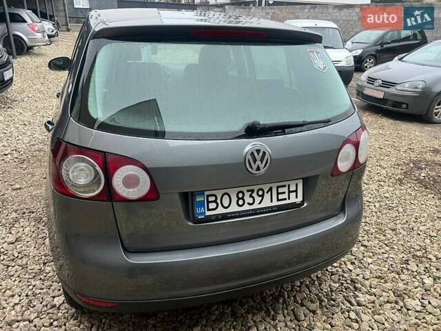 Сірий Фольксваген Golf Plus, об'ємом двигуна 1.6 л та пробігом 224 тис. км за 4400 $, фото 5 на Automoto.ua