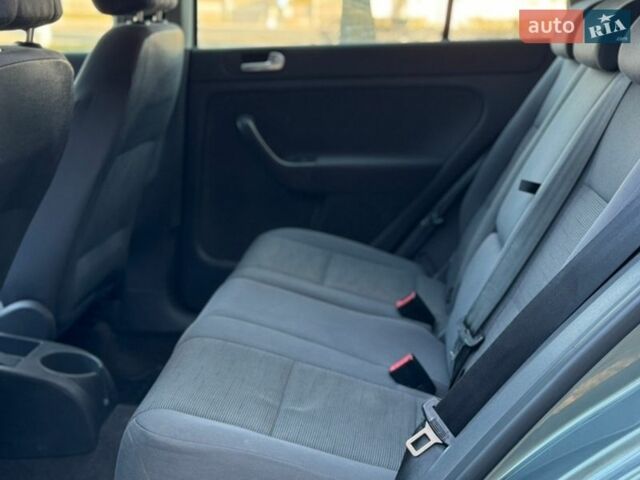 Сірий Фольксваген Golf Plus, об'ємом двигуна 1.39 л та пробігом 245 тис. км за 5550 $, фото 8 на Automoto.ua