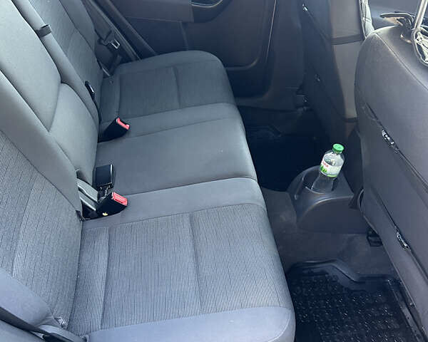 Серый Фольксваген Гольф Плюс, объемом двигателя 1.39 л и пробегом 238 тыс. км за 6000 $, фото 6 на Automoto.ua