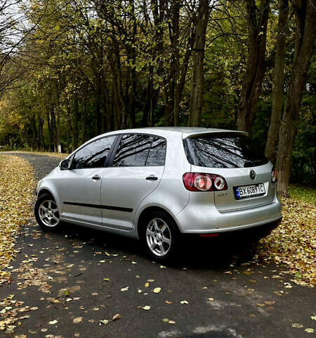 Сірий Фольксваген Golf Plus, об'ємом двигуна 1.6 л та пробігом 211 тис. км за 6500 $, фото 5 на Automoto.ua