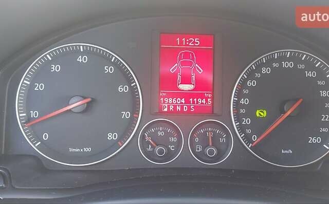 Сірий Фольксваген Golf Plus, об'ємом двигуна 1.6 л та пробігом 198 тис. км за 7000 $, фото 18 на Automoto.ua