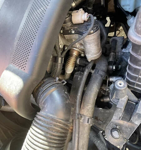 Сірий Фольксваген Golf Plus, об'ємом двигуна 1.6 л та пробігом 211 тис. км за 6500 $, фото 60 на Automoto.ua