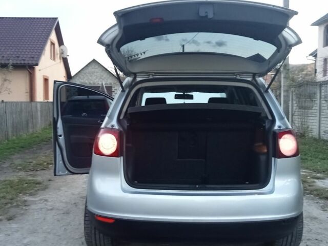 Сірий Фольксваген Golf Plus, об'ємом двигуна 1.6 л та пробігом 255 тис. км за 5300 $, фото 16 на Automoto.ua