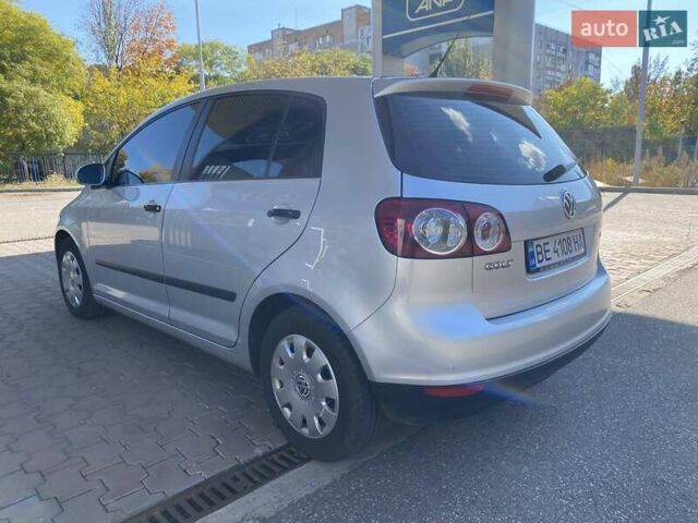 Серый Фольксваген Гольф Плюс, объемом двигателя 1.6 л и пробегом 183 тыс. км за 6999 $, фото 11 на Automoto.ua