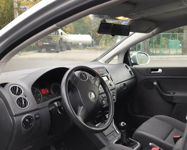 Сірий Фольксваген Golf Plus, об'ємом двигуна 1.9 л та пробігом 220 тис. км за 5450 $, фото 9 на Automoto.ua