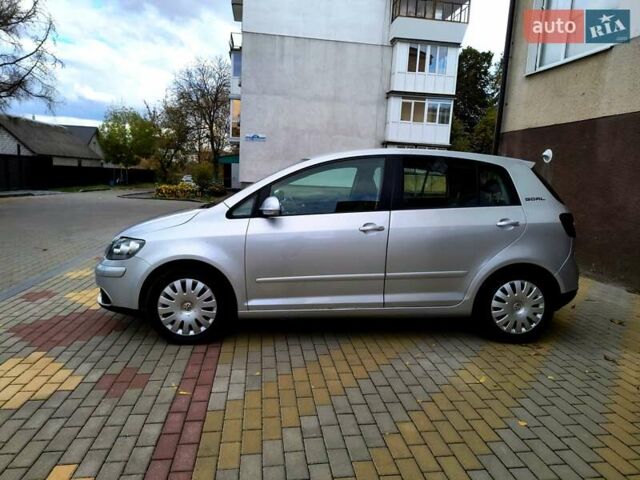 Сірий Фольксваген Golf Plus, об'ємом двигуна 1.4 л та пробігом 247 тис. км за 5100 $, фото 4 на Automoto.ua