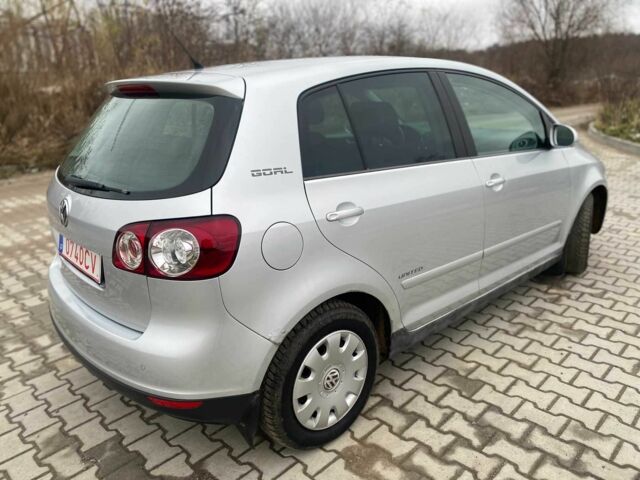 Серый Фольксваген Гольф Плюс, объемом двигателя 1.9 л и пробегом 216 тыс. км за 2950 $, фото 3 на Automoto.ua