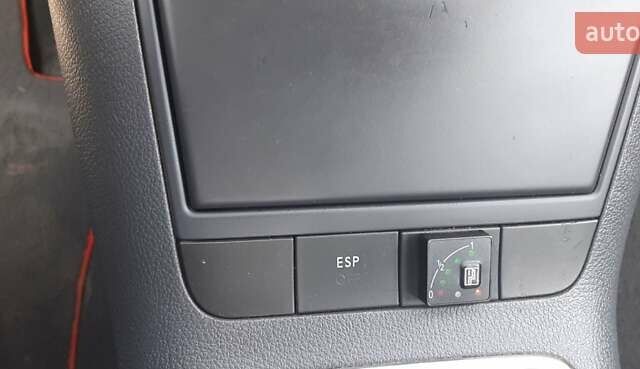 Серый Фольксваген Гольф Плюс, объемом двигателя 1.6 л и пробегом 256 тыс. км за 5500 $, фото 12 на Automoto.ua