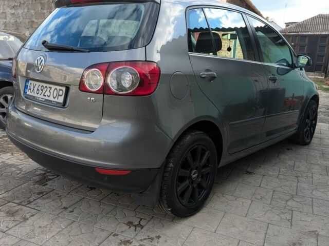 Серый Фольксваген Гольф Плюс, объемом двигателя 1.6 л и пробегом 290 тыс. км за 6500 $, фото 1 на Automoto.ua