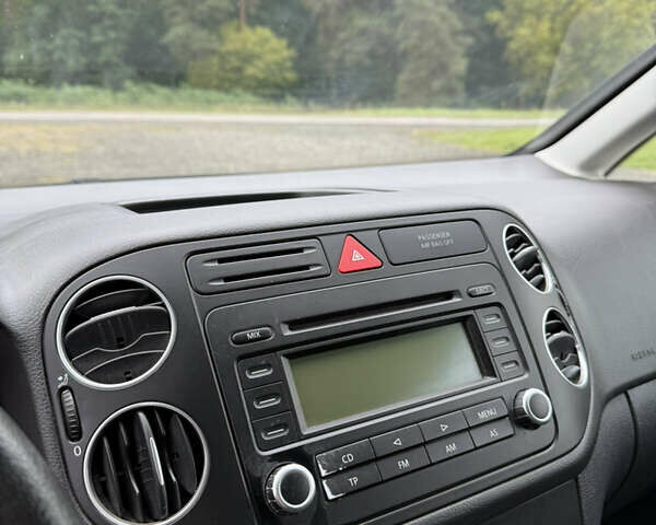 Фольксваген Гольф Плюс 2006 в Луцке на Automoto.ua Серый Фольксваген Гольф Плюс, объемом двигателя 1.6 л и пробегом 216 тыс. км за 4800 $, фото 6 на Automoto.ua