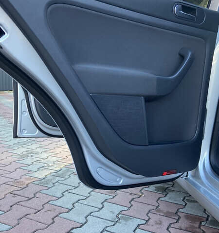 Серый Фольксваген Гольф Плюс, объемом двигателя 1.6 л и пробегом 212 тыс. км за 5399 $, фото 13 на Automoto.ua