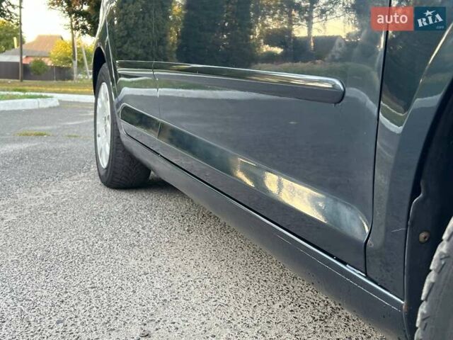 Сірий Фольксваген Golf Plus, об'ємом двигуна 0 л та пробігом 227 тис. км за 5999 $, фото 20 на Automoto.ua