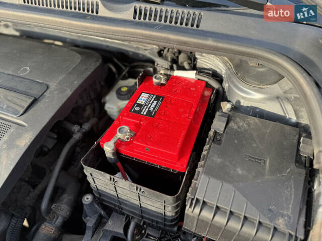 Серый Фольксваген Гольф Плюс, объемом двигателя 1.4 л и пробегом 174 тыс. км за 5650 $, фото 29 на Automoto.ua