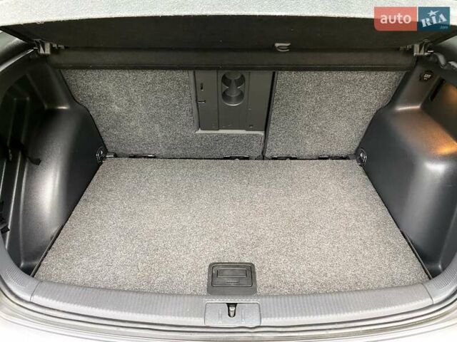 Серый Фольксваген Гольф Плюс, объемом двигателя 1.4 л и пробегом 232 тыс. км за 5750 $, фото 14 на Automoto.ua