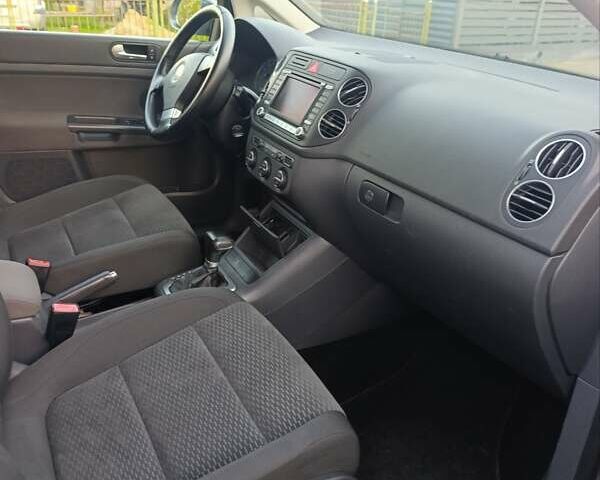 Сірий Фольксваген Golf Plus, об'ємом двигуна 1.6 л та пробігом 217 тис. км за 7400 $, фото 23 на Automoto.ua