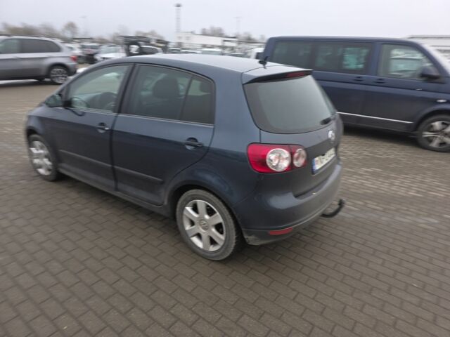 Серый Фольксваген Гольф Плюс, объемом двигателя 1.9 л и пробегом 320 тыс. км за 4800 $, фото 6 на Automoto.ua