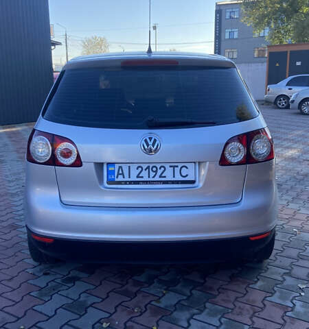 Серый Фольксваген Гольф Плюс, объемом двигателя 1.6 л и пробегом 212 тыс. км за 5399 $, фото 6 на Automoto.ua