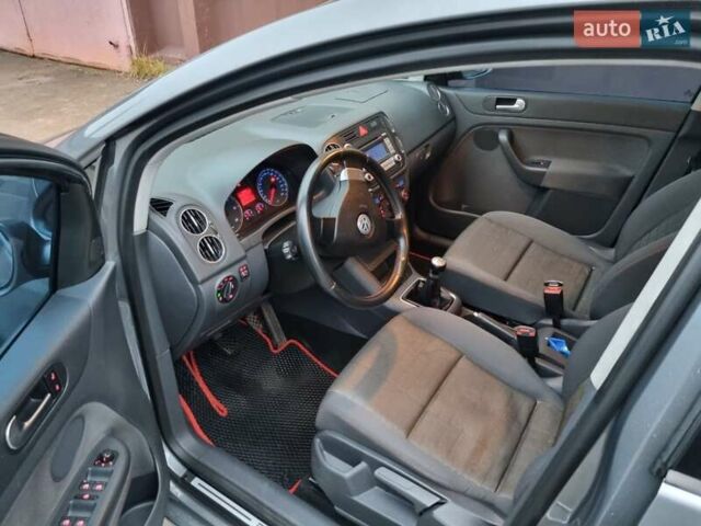Сірий Фольксваген Golf Plus, об'ємом двигуна 1.9 л та пробігом 298 тис. км за 6500 $, фото 7 на Automoto.ua