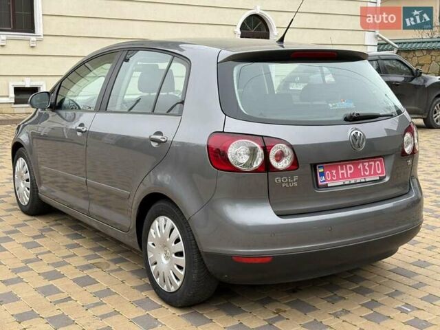 Серый Фольксваген Гольф Плюс, объемом двигателя 0 л и пробегом 92 тыс. км за 6950 $, фото 6 на Automoto.ua