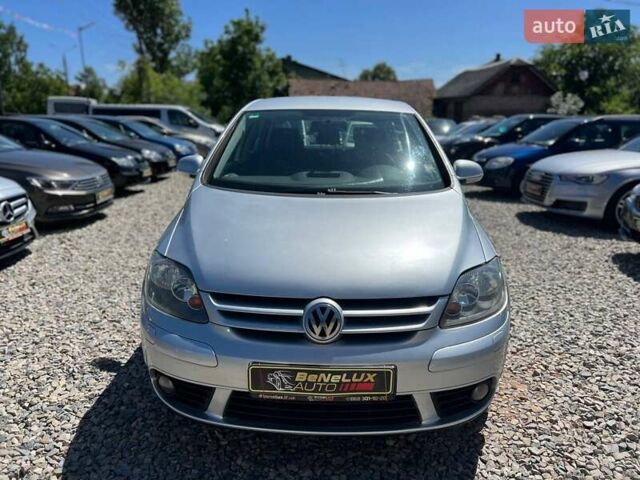 Сірий Фольксваген Golf Plus, об'ємом двигуна 0 л та пробігом 260 тис. км за 5399 $, фото 1 на Automoto.ua