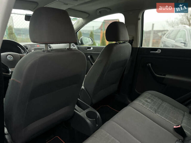 Сірий Фольксваген Golf Plus, об'ємом двигуна 1.6 л та пробігом 202 тис. км за 6500 $, фото 29 на Automoto.ua