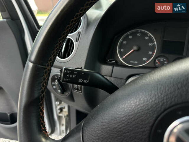 Серый Фольксваген Гольф Плюс, объемом двигателя 1.6 л и пробегом 221 тыс. км за 6400 $, фото 28 на Automoto.ua