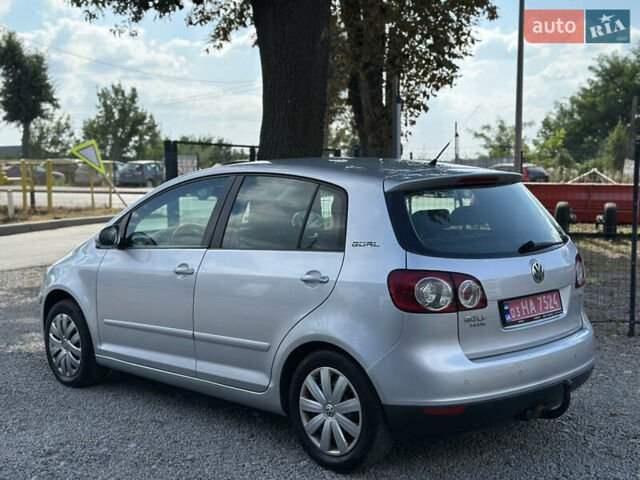 Серый Фольксваген Гольф Плюс, объемом двигателя 1.6 л и пробегом 221 тыс. км за 6400 $, фото 17 на Automoto.ua
