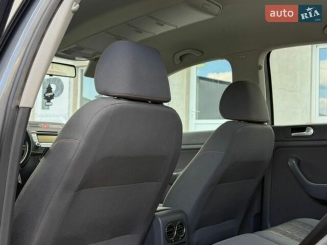 Сірий Фольксваген Golf Plus, об'ємом двигуна 1.4 л та пробігом 226 тис. км за 5500 $, фото 18 на Automoto.ua