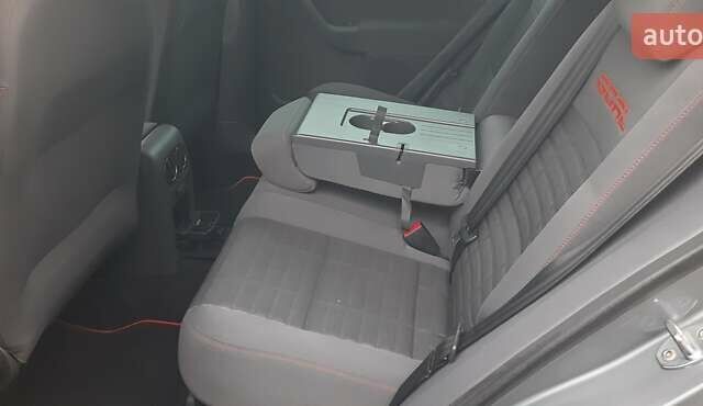 Серый Фольксваген Гольф Плюс, объемом двигателя 1.6 л и пробегом 202 тыс. км за 5650 $, фото 8 на Automoto.ua