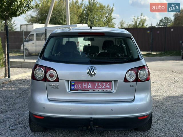 Серый Фольксваген Гольф Плюс, объемом двигателя 1.6 л и пробегом 221 тыс. км за 6400 $, фото 13 на Automoto.ua