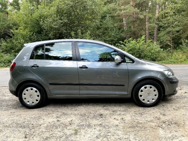 Фольксваген Golf Plus 2006 у Дніпро (Дніпропетровську) на Automoto.ua Сірий Фольксваген Golf Plus, об'ємом двигуна 1.4 л та пробігом 232 тис. км за 5550 $, фото 3 на Automoto.ua